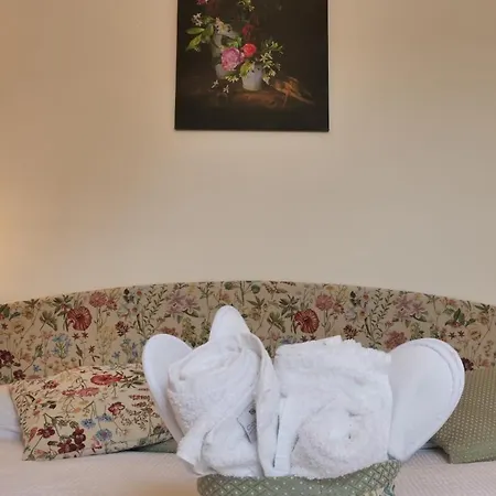 Fior Fior Di Casa Tatil Evi Trieste